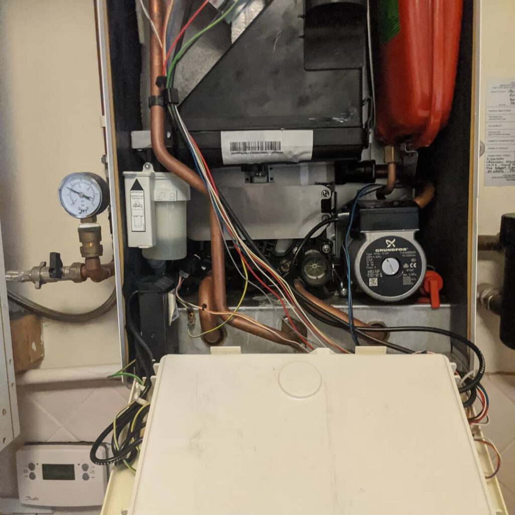 90595628 3018938381484832 8193683718179651584 n